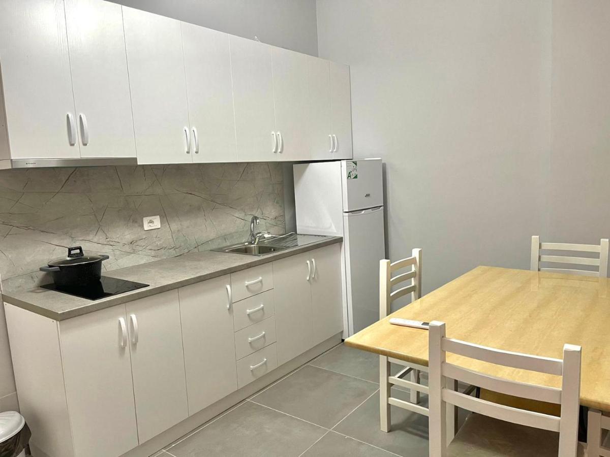 Sea You Soon Apartments Vlorë Eksteriør bilde