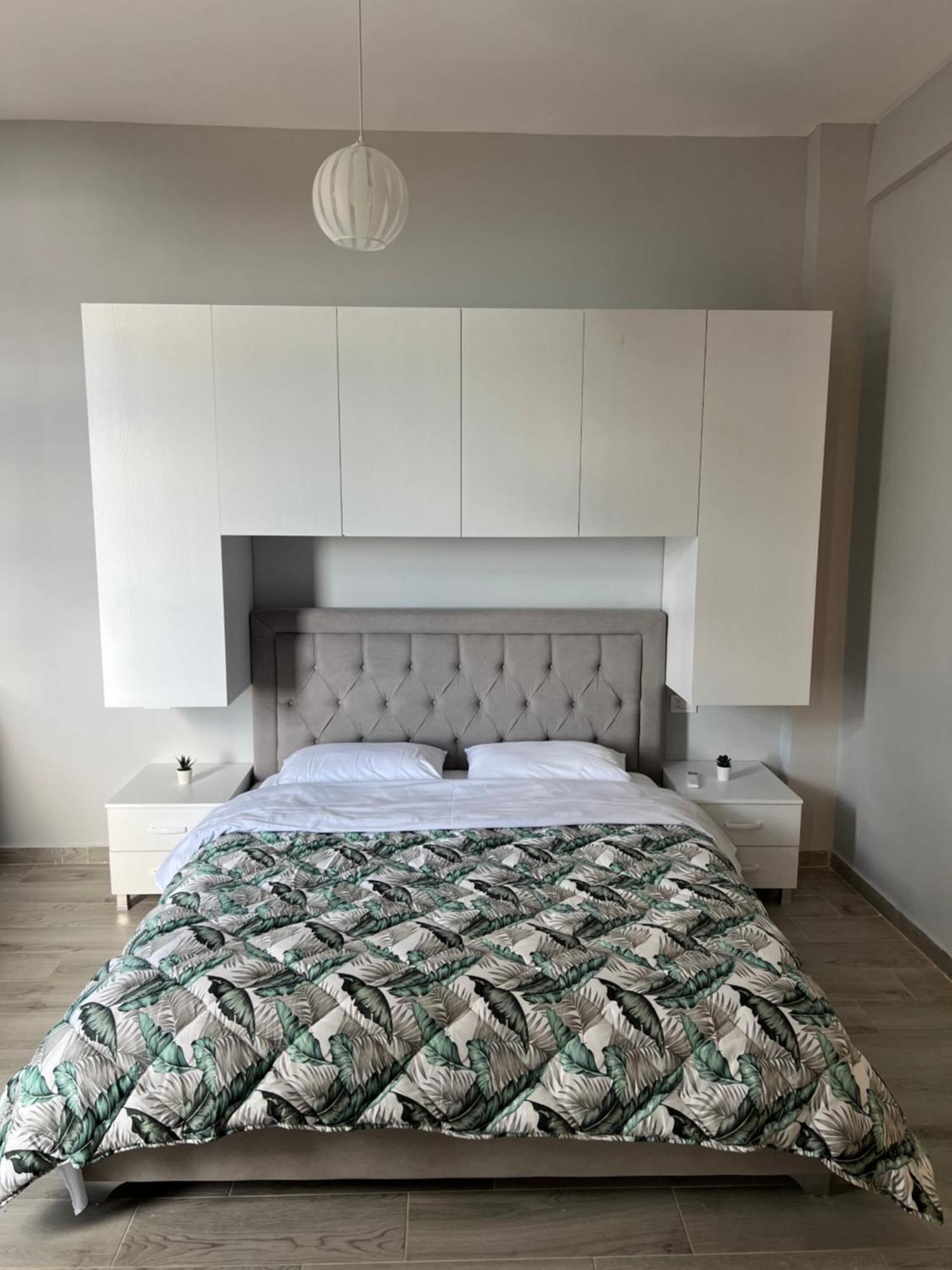 Sea You Soon Apartments Vlorë Eksteriør bilde